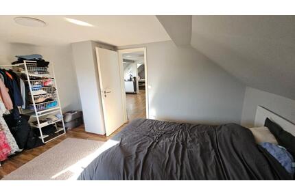 gut isolierte, renovierte Dachgeschosswohnung 50 m2 - Wolfsburg Ehmen