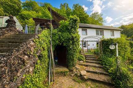 Haus zum Kaufen in Bad Freienwalde 270.000,00 € 180 m²