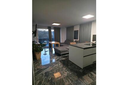 Zwischenmiete von April bis August - Stuttgart Neuwirtshaus