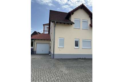 Haus zum Mieten in Ramstein-Miesenbach 1.700,00 € 205 m²