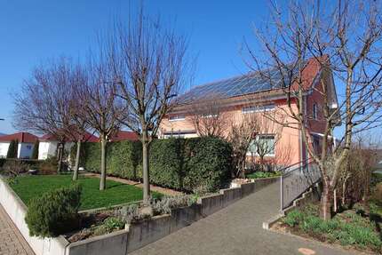 Haus zum Kaufen in Bad Kreuznach 975.000,00 € 240 m²