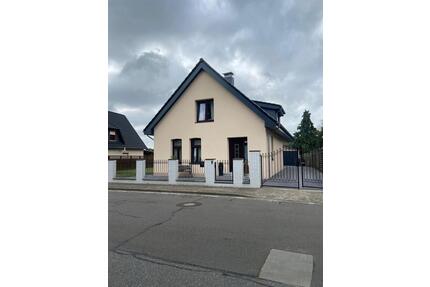 Traum Haus - 420.000,00&nbsp;EUR Kaufpreis, ca.&nbsp; 220.000,00&nbsp;m&sup2; in Sankt Michaelisdonn (PLZ: 25693)