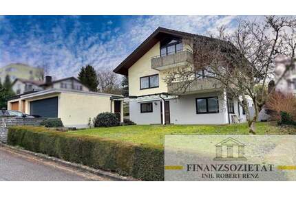 Freistehendes Zweifamilienhaus in Toplage von Offenburg
