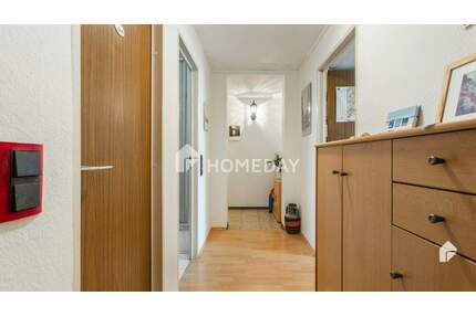 Ruhige Lage! DG-Wohnung mit 4 Zimmern, EBK und Keller - Kaiserslautern Innenstadt