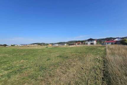 Grundstück zu verkaufen in Burgwald 89.000,00 € 875 m²