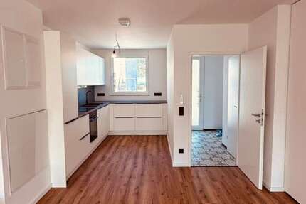 Haus zum Mieten in Jülich 1.975,00 € 145 m²