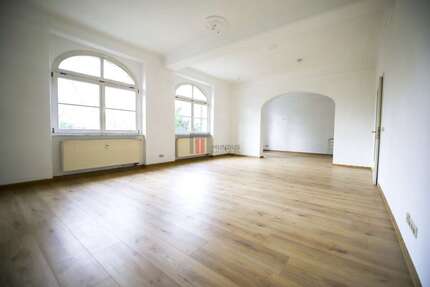 Wohnung zum Mieten in Pirna 1.383,75 € 184.5 m²