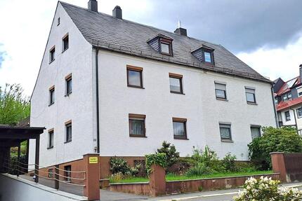Gepflegte Doppelhaushälfte in zentraler Lage von Marktredwitz