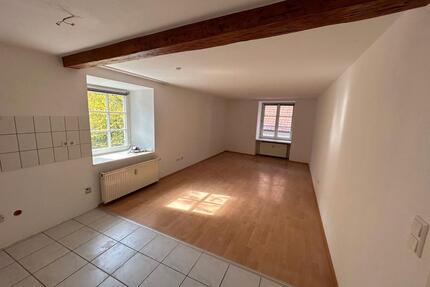 Renovierte 3-Zimmer Wohnung mit Südbalkon im Herzen von Hüfingen