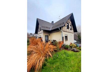 EFH-Traum, Haus mit Einliegerwohnung, ohne Makler, ohne Provision - Much