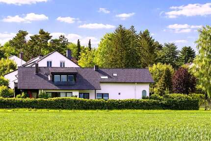 Haus zum Kaufen in Dietzenbach 1.290.000,00 € 300 m²