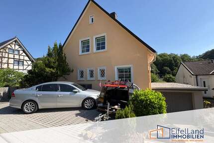 Haus zum Kaufen in Blankenheim 249.000,00 € 116.35 m²