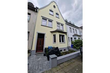 Wohnung zum Mieten in Krefeld 700,00 € 58 m²