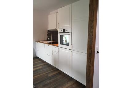 Tolle 2 Zi DG Wohnung zum 1.09.26 (ggf. früher) - Meldorf