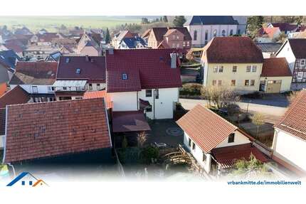 Haus zum Kaufen in Heuthen 230.000,00 € 214 m²