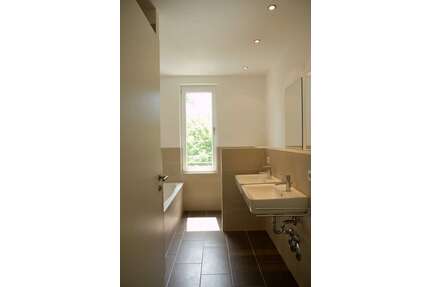 Wohnung zum Mieten in Potsdam 1.443,87 € 100.97 m²