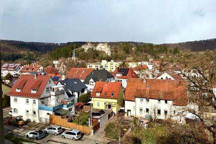 Mehrfamilienhaus in Blaubeuren - 795.000,00&nbsp;EUR Kaufpreis, ca.&nbsp; 245,00&nbsp;m&sup2; in Blaubeuren (PLZ: 89143)