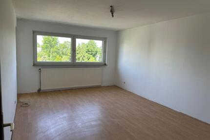 Vollständig renovierte 3-Zimmer-Wohnung mit Balkon in Kamen