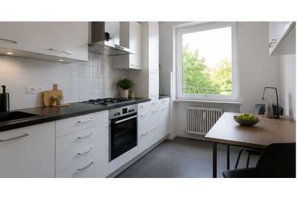 Wohnung zum Kaufen in Düsseldorf 300.000,00 € 66 m²