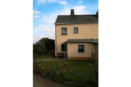 Haus in Schönbach zu verkaufen - 65.000,00&nbsp;EUR Kaufpreis, ca.&nbsp; 71,00&nbsp;m&sup2; in Greiz (PLZ: 07973)