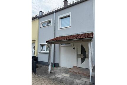 Reihenmittelhaus zum Kauf • provisionsfrei - Ingolstadt Südost