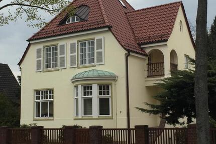 Renovierte Villa mit gr. Garten Baugrundstück OHNE Prov - Bremen Häfen
