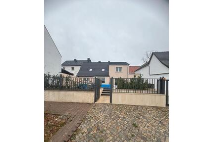 Hausverkauf - 220.000,00&nbsp;EUR Kaufpreis, ca.&nbsp; 150,00&nbsp;m&sup2; in Egeln (PLZ: 39435)