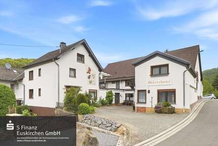 Haus zum Kaufen in Fuchshofen 269.000,00 € 381.61 m²