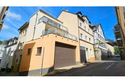 Haus zum Kaufen in Zell (Mosel) 369.000,00 € 290 m²