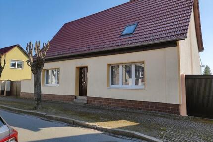 Einfamilienhaus - 180.000,00&nbsp;EUR Kaufpreis, ca.&nbsp; 120,00&nbsp;m&sup2; in Ballenstedt (PLZ: 06493)