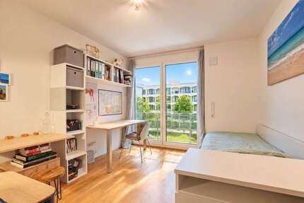 Wohnung zum Mieten in München 740,00 € 21.08 m²