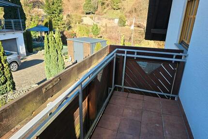 charmante 2 Zi mit Balkon in Gernsbach