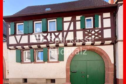 Haus zum Kaufen in Rhodt 155.000,00 € 98.54 m²