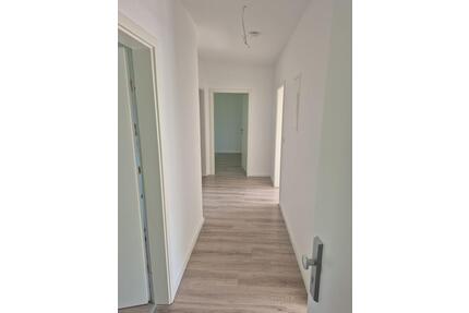 3ZKBB mit Blick ins Grüne von Heppens - Wilhelmshaven