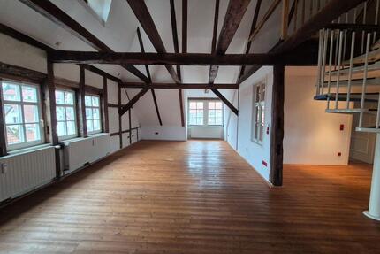 Wunderschöne Dachgeschosswohnung über 2 Etagen - Treffurt