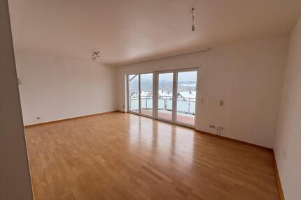 Mietwohnung - 700,00&nbsp;EUR Kaltmiete, ca.&nbsp; 83,00&nbsp;m&sup2; in Püttlingen (PLZ: 66346)
