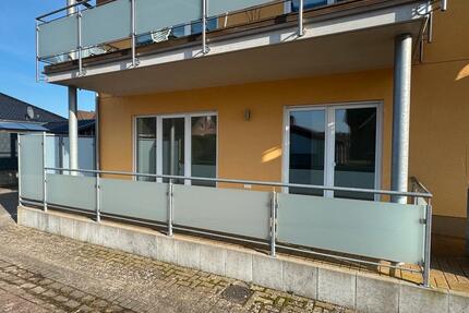 Schöne moderne 2,5 Zimmer EG Wohnung in ruhiger Lage+Stellplatz - Sassenburg