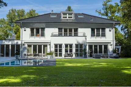 Haus zum Kaufen in Meerbusch 6.200.000,00 € 825 m²