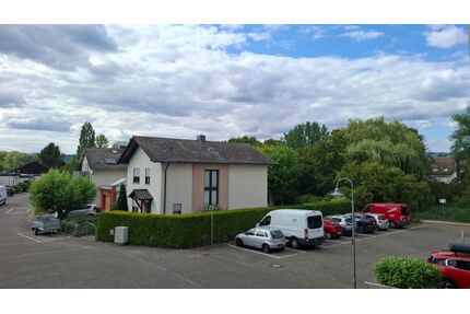 Provisionsfrei* Hübsches Apartment in Ingelheim-Frei-Weinheim - Ingelheim/Rhein