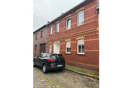 Kernsaniertes Einfamilienhaus salle salle - Sonnewalde