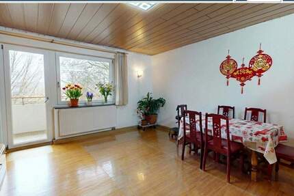 Zentrale 3-Zimmer-Wohnung in Lahr mit Balkon und Garage - Lahr/Schwarzwald