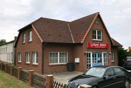 4-Raum-Wohnung in Siedenbollentin - Viel Raum, Natur und Ruhe - Burow