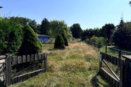 Kleines Baugrundstück in Werben (OT Behrendorf) mit großer Garten- und Erholungsfläche inkl. Naturteich - Werben (Elbe)