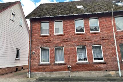 Haus in Bad Lauterberg - 150.000,00&nbsp;EUR Kaufpreis, ca.&nbsp; 142,00&nbsp;m&sup2; in Bad Lauterberg im Harz (PLZ: 37431)