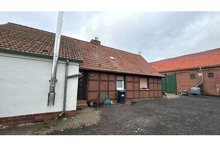 Haus zum Kaufen in Gardelegen OT Wollenhagen 195.000,00 € 90 m²