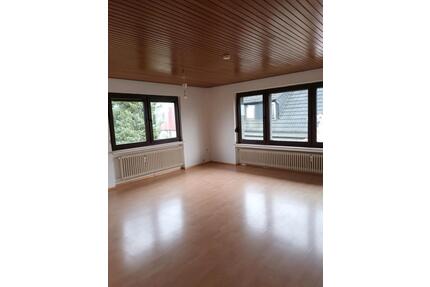 Dachgeschosswohnug 4 Zimmer - 900,00&nbsp;EUR Kaltmiete, ca.&nbsp; 95,00&nbsp;m&sup2; in Schwanewede (PLZ: 28790)