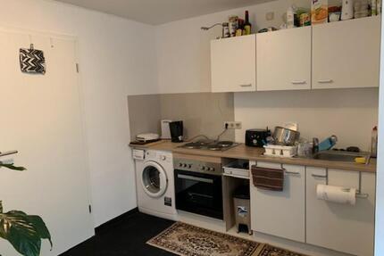 2 Zimmer Wohnung im Erdgeschoss in Weimar mit Einbauküche