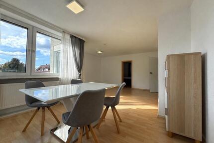 3-ZW, möbliert und renoviert, SW Hochfeld, 75 m2, ab Juli 2026 - Schweinfurt Haardt