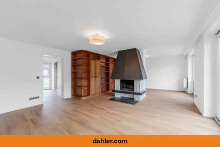 Wohnen über den Dächern von Derendorf – stilvolle Wohnung mit Kamin und zwei Terrassen - Düsseldorf