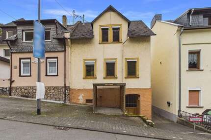 Haus zum Kaufen in Lorch Lorchhausen 90.000,00 € 69 m² - Lorch / Lorchhausen